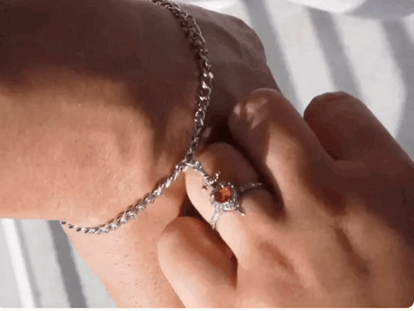 Anillo Heart and Sword